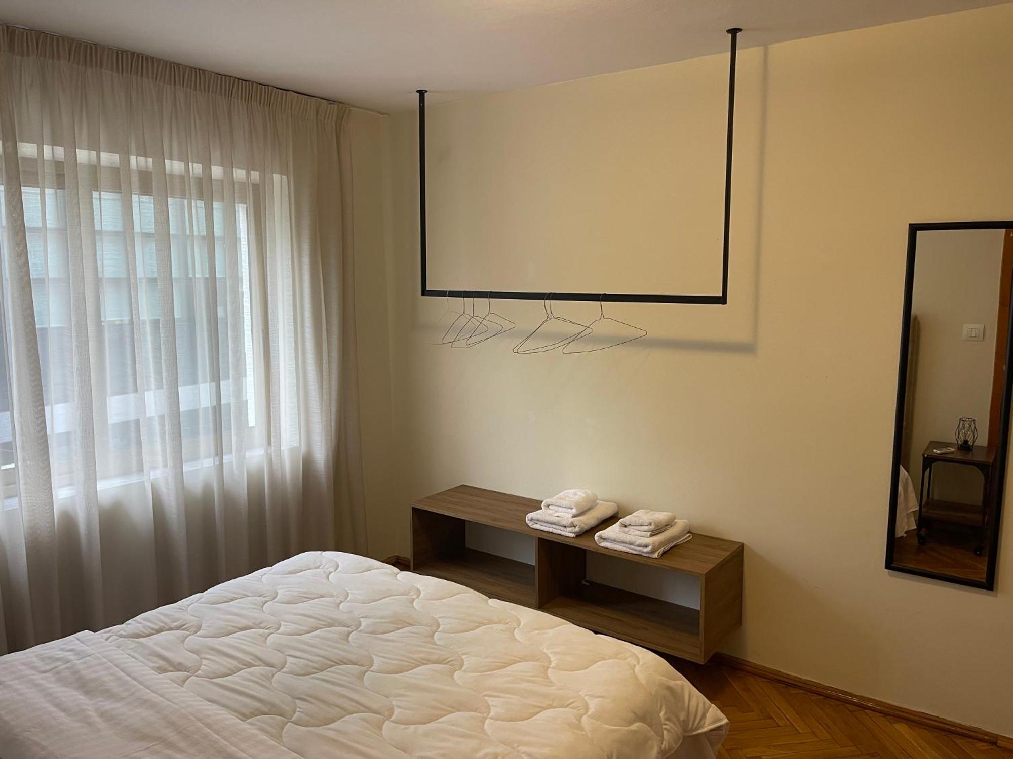 Cozy Apartment, In The Center Of تيرانا المظهر الخارجي الصورة